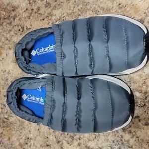 Ladies slip on shoes